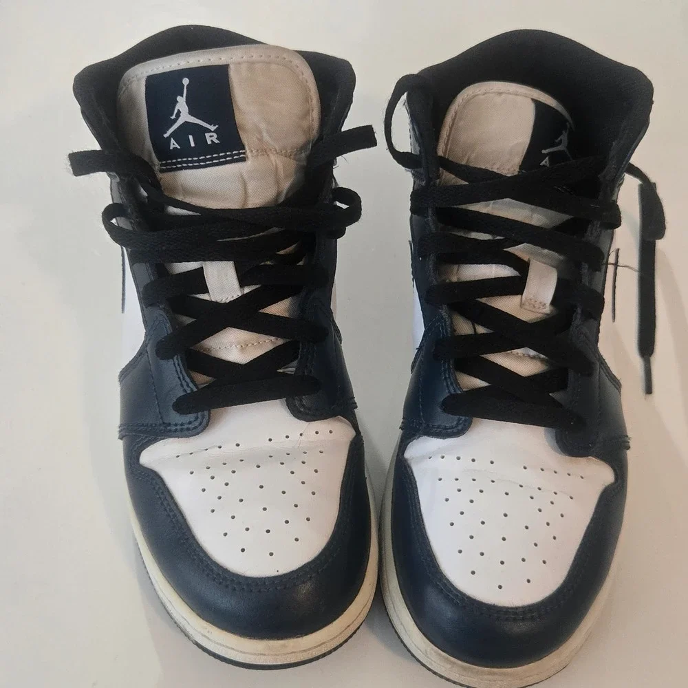 Nike Air Jordan 1 Mid Obsidian White Navy Blue Sneakers 554725-411 Mens 7Y